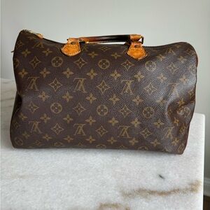 ✨Sold✨ Louis Vuitton Monogram Speedy 40